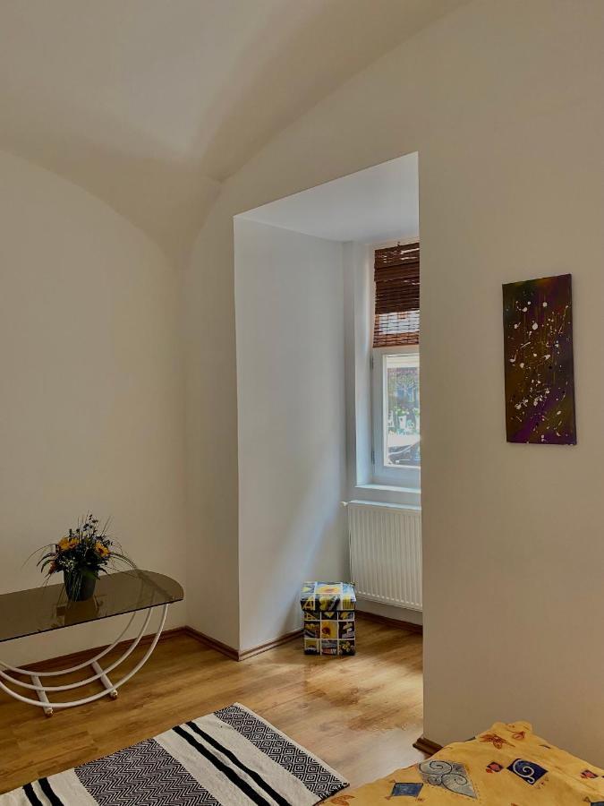Grande Familia Apartman Apartment Eger Luaran gambar