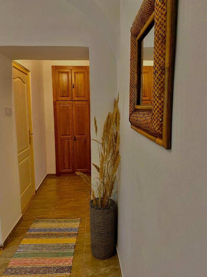 Grande Familia Apartman Apartment Eger Luaran gambar